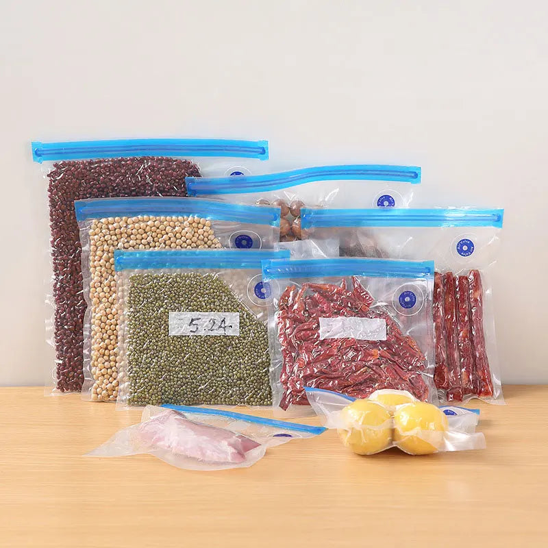 Keep Food Fresh Longer – 10 Reusable Vacuum Food Bags with Manual Pump